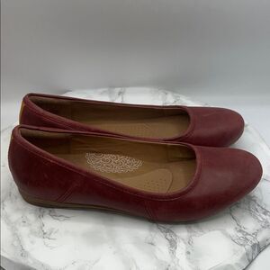 CLARKS Cranberry Red Leather Canebay Loafer-9M